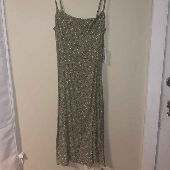 Reformation Afternoon Midi Dress in Juniper Green Floral 12 NWT - Picture 6 of 9